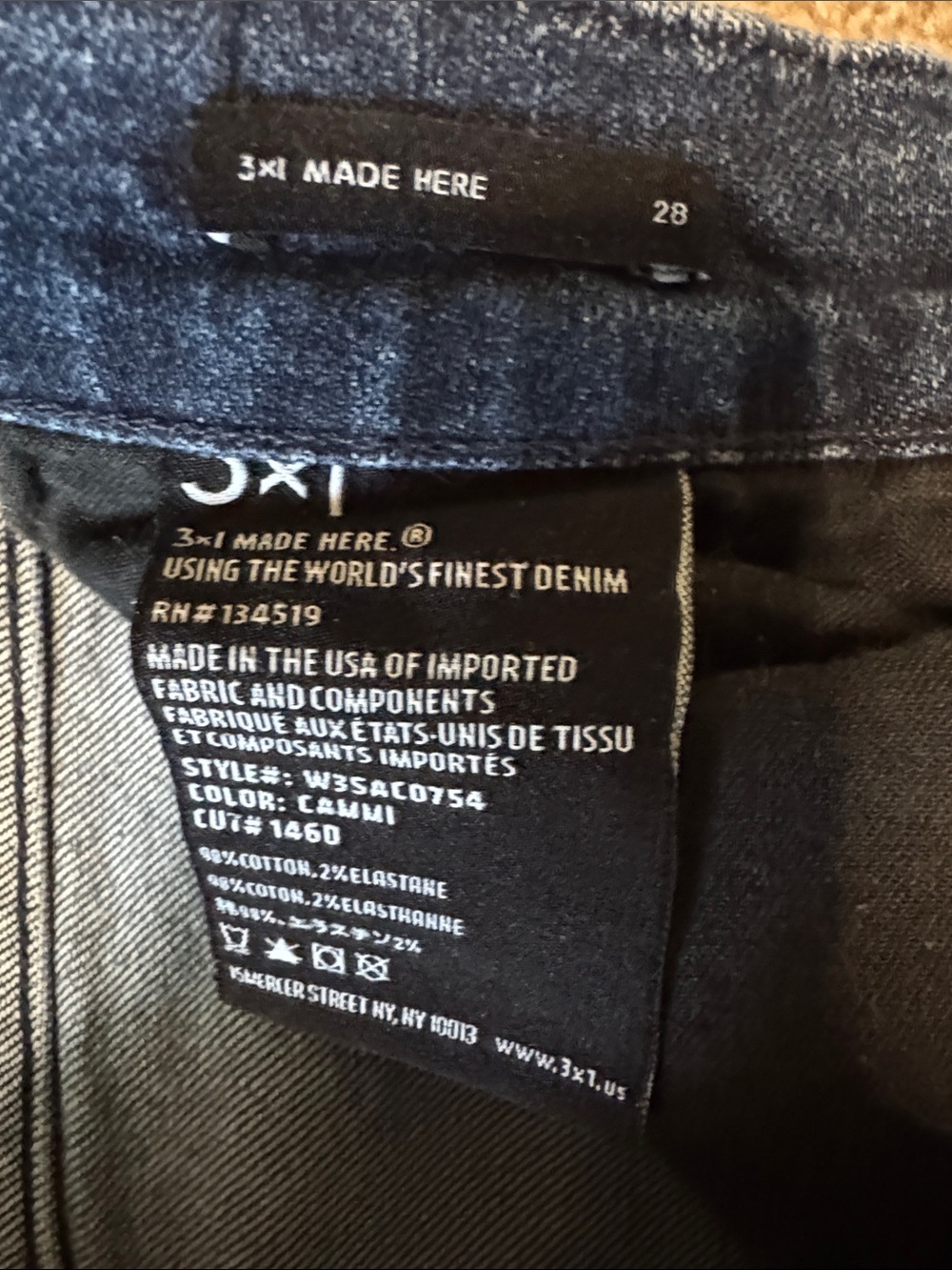3x1 Women's Slim Straight Jeans in Faded Blue - Picture 2 of 4